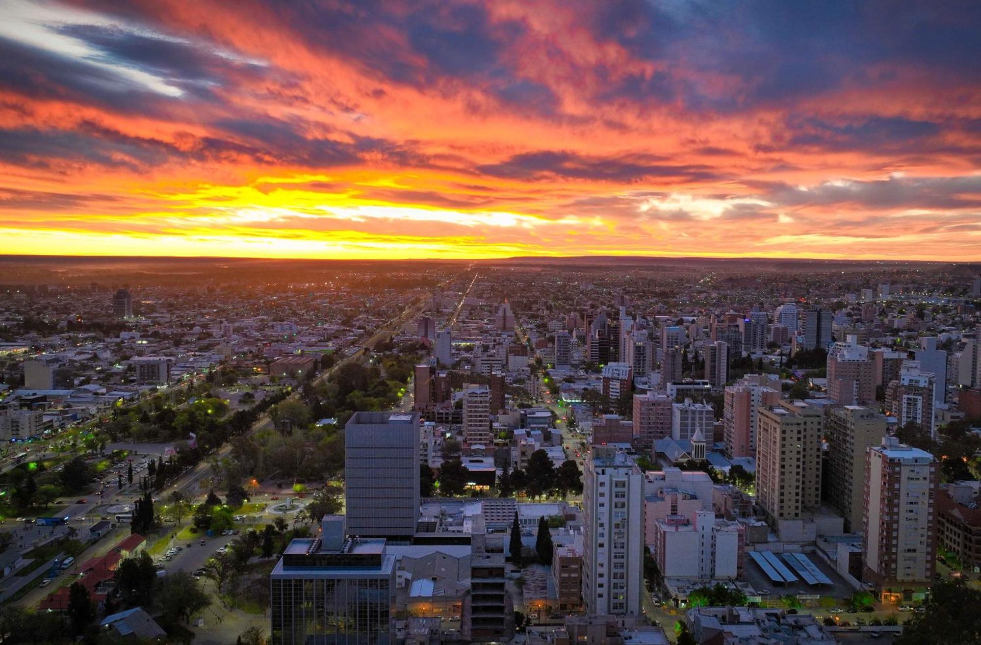 Cyan Soho Neuquen Hotel Екстер'єр фото